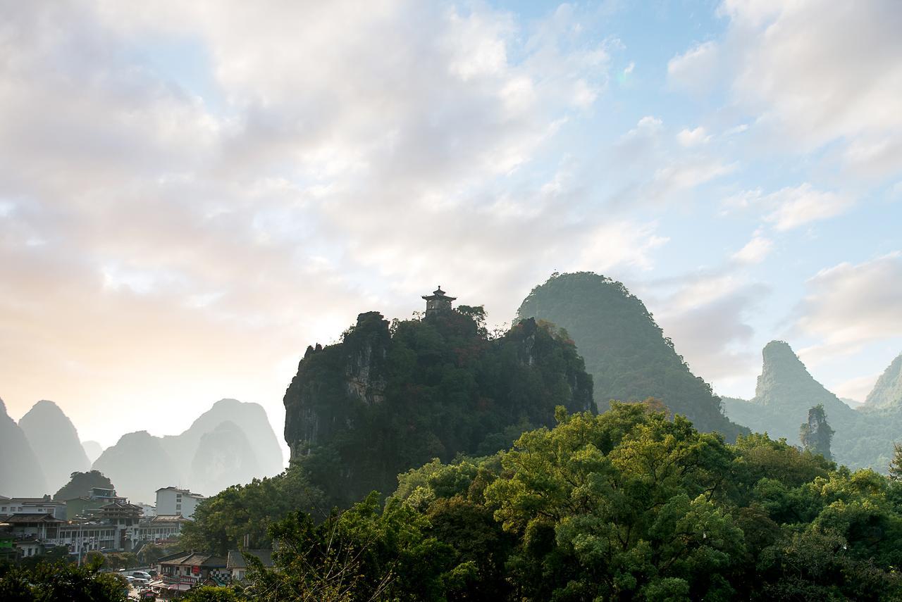 Yangshuo West Street Hotel Exterior photo